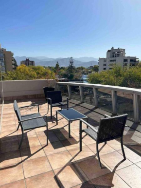 Duplex con Terraza y vista a la montaña - Area restaurants